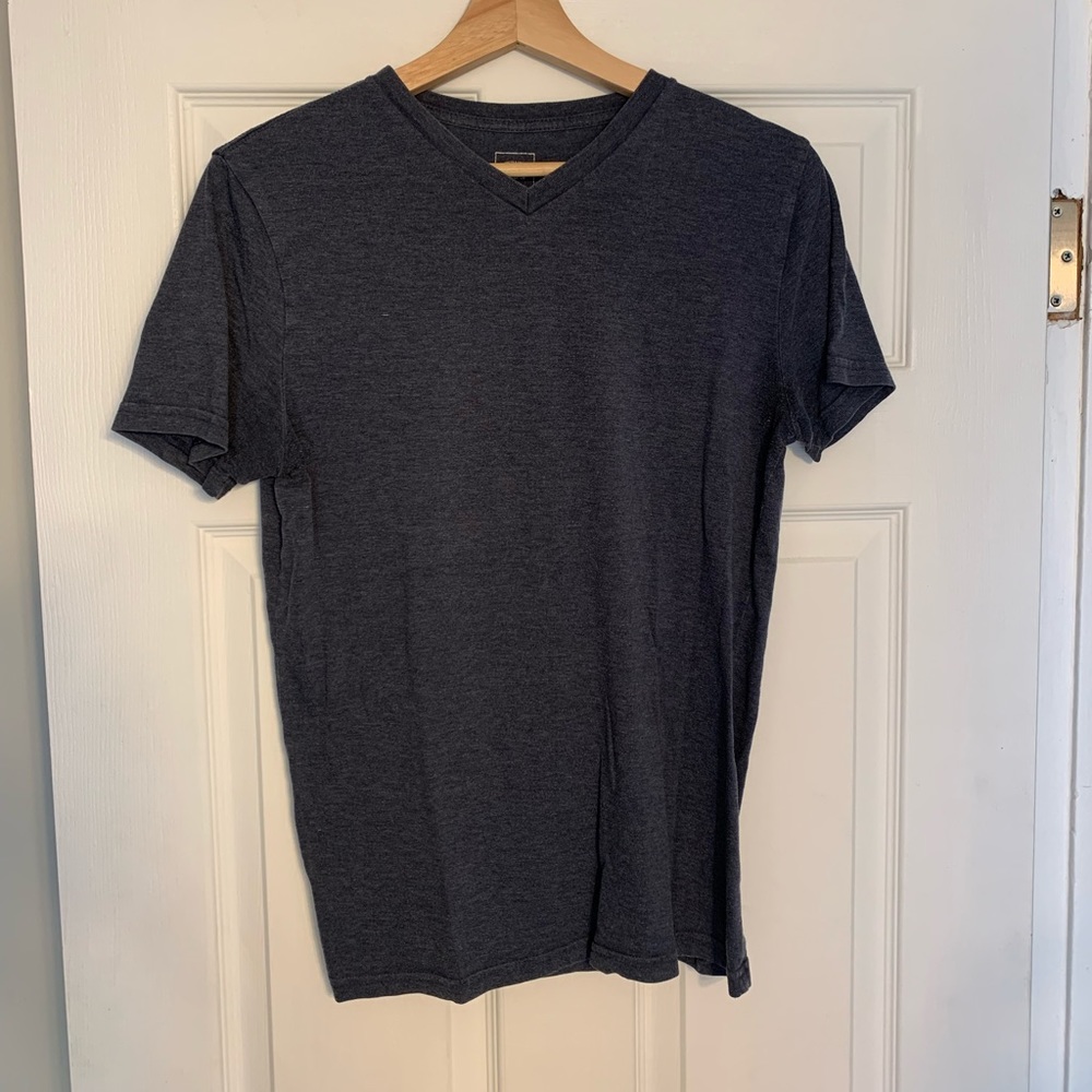 Men’s V-Neck